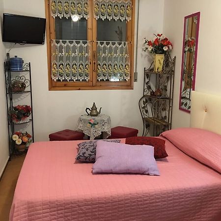 Bed & Breakfast Da Eliana モリネッラ 部屋 写真